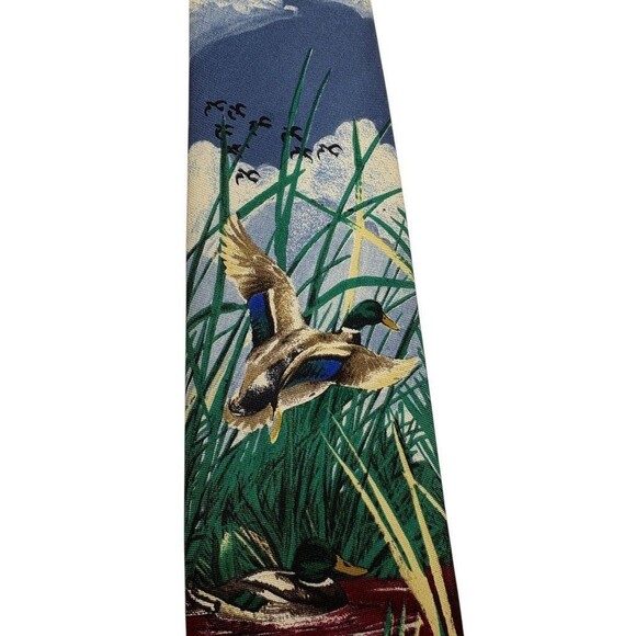 VTG 90s Ducks Unlimited Mallard Waterfowl Hunting Wildlife Silk Tie Made in USA - Picture 5 of 9